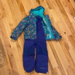 Girls Columbia snow set xxs 4/5